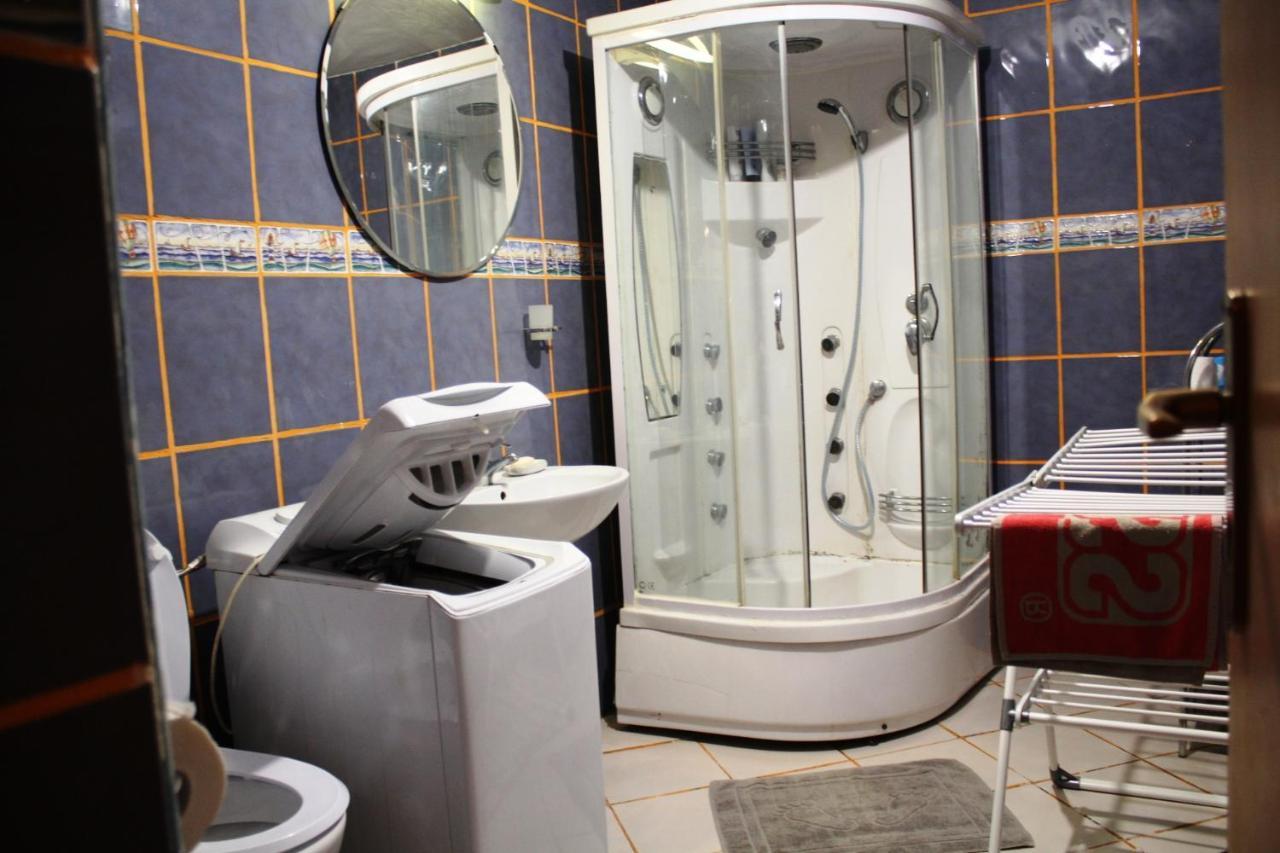 Vitan Modern Apartment, Sleeps 4 Букурещ Екстериор снимка